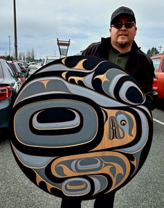 Eagle, 36" by Trevor Hunt